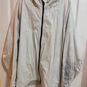 Reebok Men's Light Gray Hooded Windbreaker